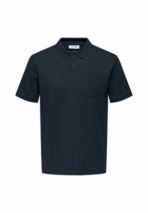 Temno modra polo majica z teksturiranim vzorcem, kratkimi rokavi, ovratnikom in žepom na prsih. Ima zaponko na gumb in enostavno spodnje robove.