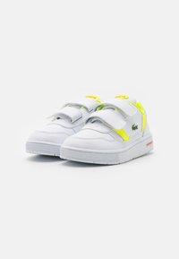 Lacoste T-CLIP INFANTS TRAINERS - Sneakers laag - white/yellow