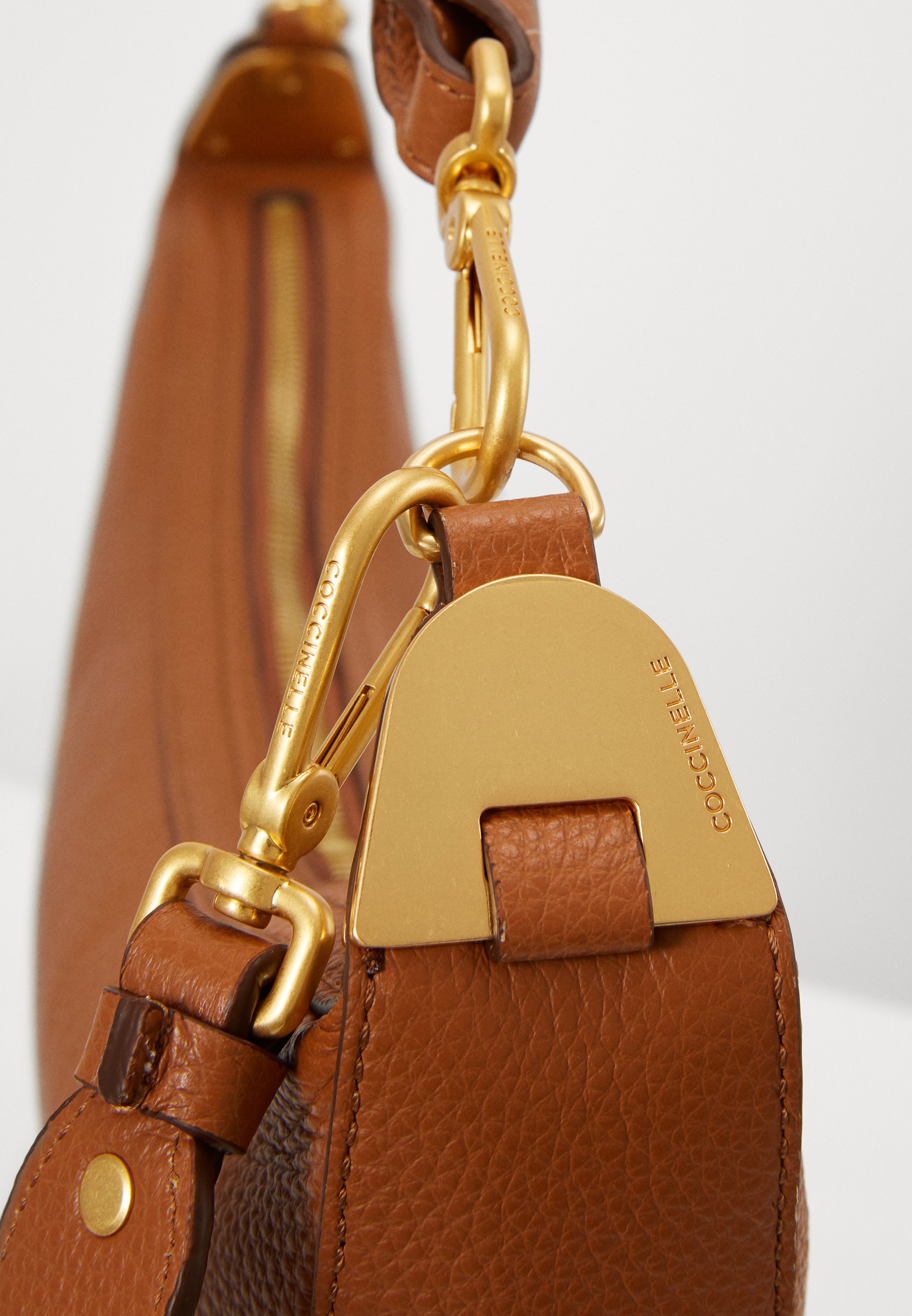 Coccinelle ANAIS Håndveske caramel Zalando.no Coccinelle ZANIAH Håndveske caramel Zalando.no