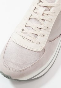 Tamaris Baskets basses - lilac