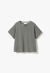 Επιλέχθηκε, danni black stripe