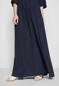 Marc O'Polo Vestito lungo - dark blue