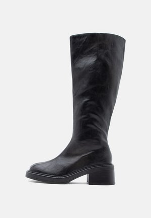 SAMBER - Stivali con plateau - black