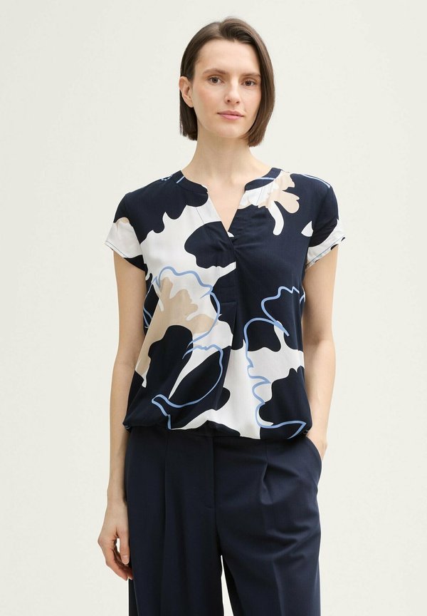 T-Shirt print - big floral shapes design