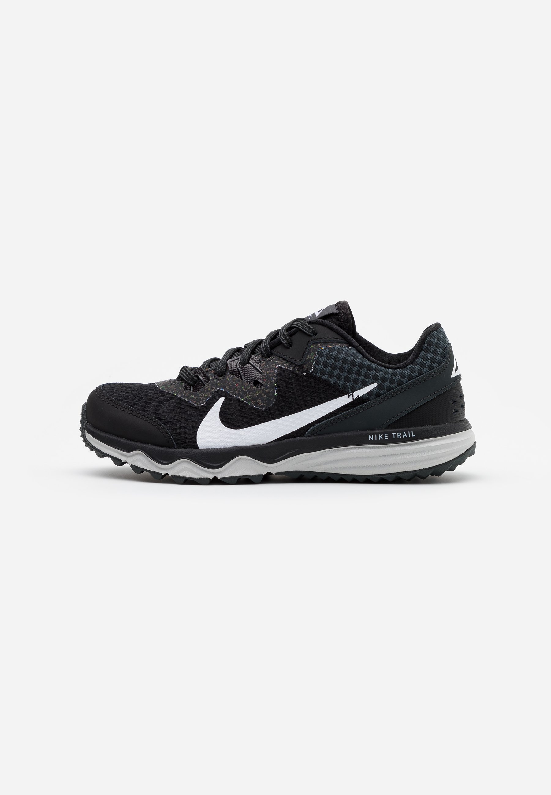 Nike Performance JUNIPER TRAIL - Laufschuh Trail - black/white/dark smoke  grey/grey fog/schwarz - Zalando.de nike laufschuh juniper trail