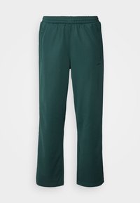 Valittu, mineral green