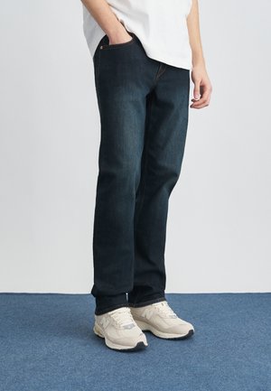 SOLVER - Egyenes szárú farmer - new vintage blue