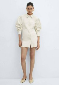 Mango HOBO - Robe chemise - off-white