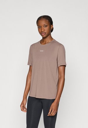 SHKOUT CORE TEE - Basic póló - iron