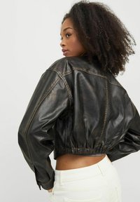 JJXX Kunstnahast jakk - black