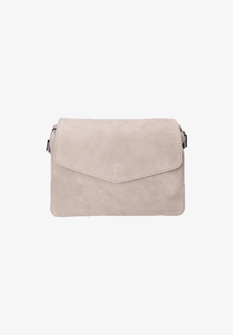 Borsa a pochette in suede beige con un risvolto triangolare, dettagli di cucitura e chiusura con zip. Texture morbida e forma rettangolare compatta.