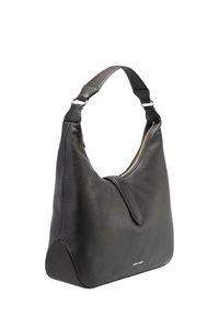 Sort læder hobo taske med en buet silhuet, justerbar rem, sølvhardware og en glat teksturfinish. Har en lynlåslukning.