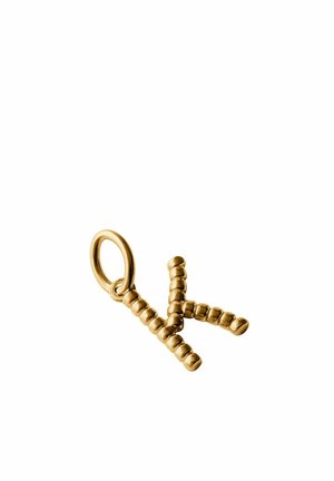 Colgante de oro con forma de la letra K hecho de pequeñas cuentas redondeadas con un lazo adjunto para collar o pulsera.
