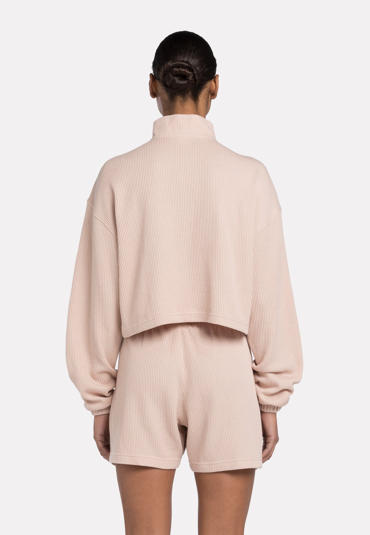 LONG SLEEVE WARDROBE ESSENTIALS