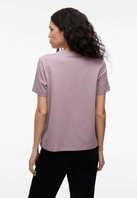 VILA NORA S/S NOOS - T-shirts basic - toadstool