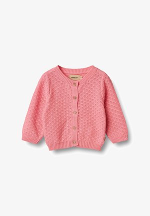 Lyserød strikket cardigan med et struktureret mønster, rund halsudskæring og lukning med knapper foran. Har ribbede manchetter og kant, lavet af blødt materiale.