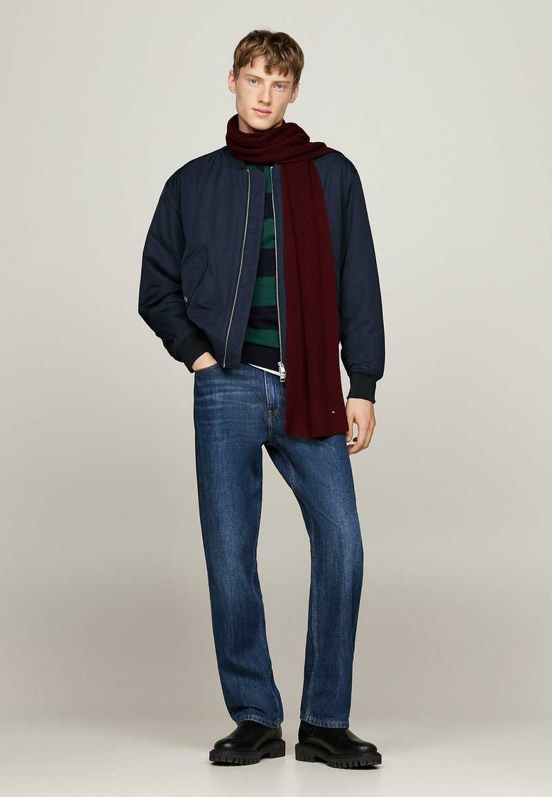 Tommy Hilfiger FLAG SCARF UNISEX - Sall - deep rouge