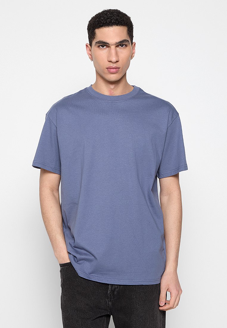 Upscale by Mister Tee T-shirt basic blauw