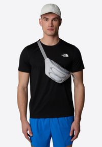 The North Face JESTER LUMBAR UNISEX - Ledvinka - white metallic mela