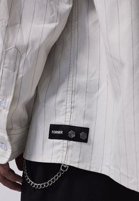 Former ANDERSON - Hemd - beige