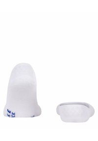 Chaussettes blanches jusqu'à la cheville avec une finition texturée, offrant un ajustement serré et un logo bleu sur le côté. Tissu doux conçu pour le confort et la respirabilité.
