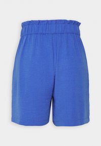 Pantalones cortos azul de talle alto con cinturilla elástica fruncida y diseño de pierna recta y suelta sobre un fondo blanco.