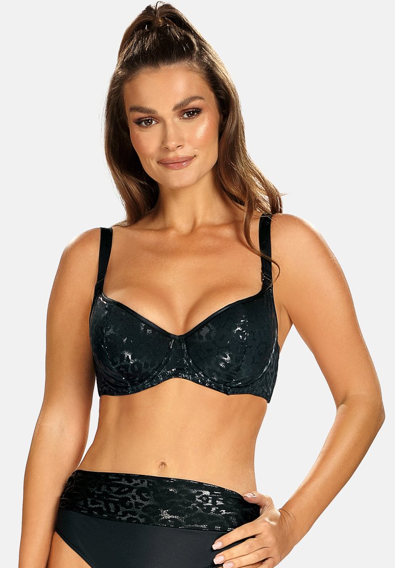 Czarny stanik z błyszczącą, w leopardzie teksturą i usztywnionymi miseczkami. Regulowane czarne ramiączka zwiększają wsparcie i dopasowanie.