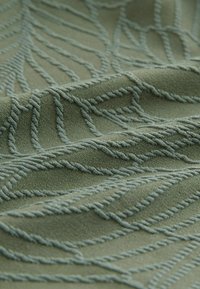 Unausgewählt, khaki green leaf textured