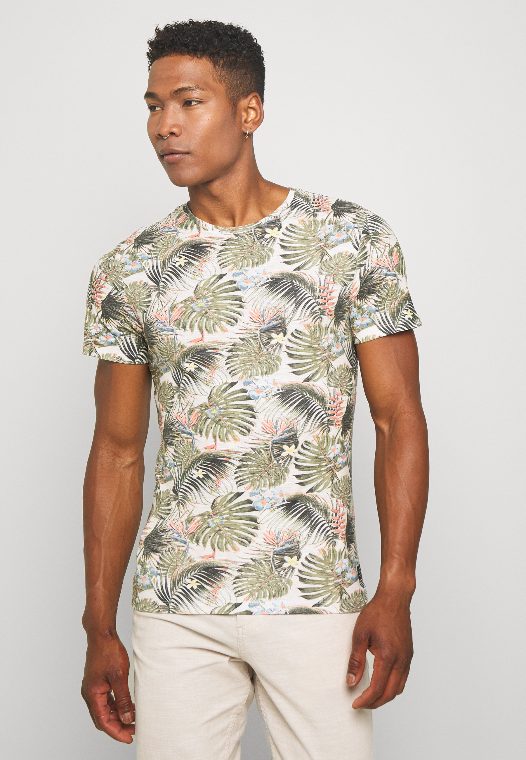 Men Print T-shirt Men Print T-shirt