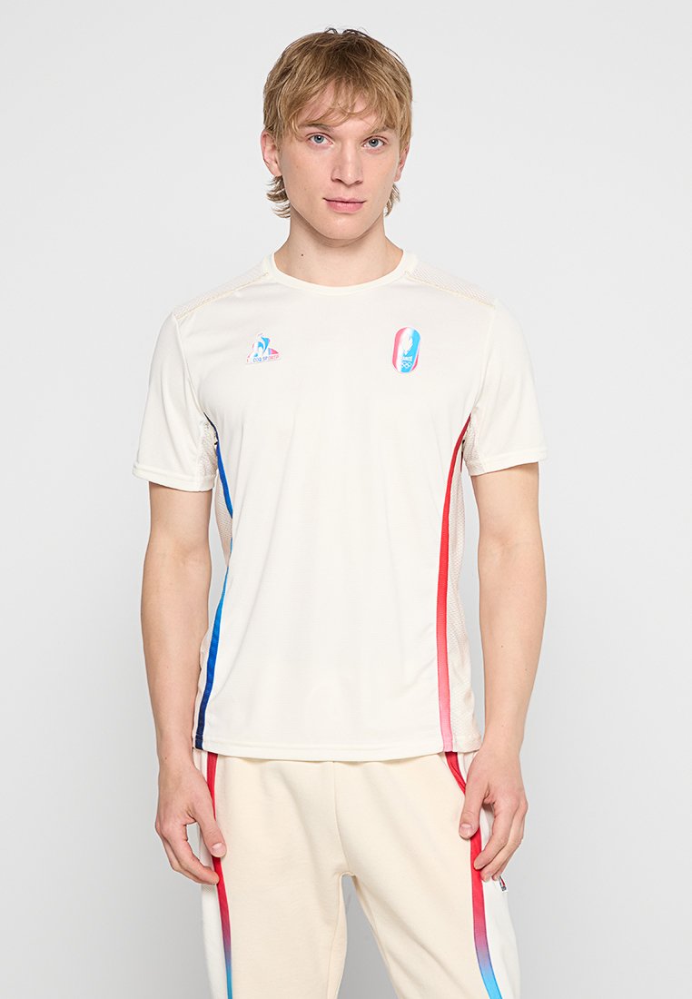 Le Coq Sportif Sport T-shirt crème Le Coq Sportif Sport T-shirt crème