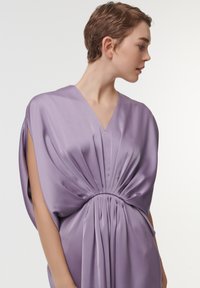 Leem MARKED WAIST DRAPE - Robe de soirée - purple