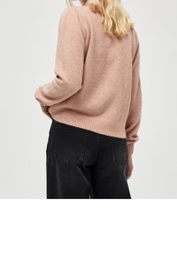 Minus Strickpullover - light pink