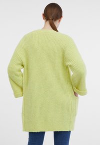 ORSAY Strickjacke erbsenfarbe hellgrün/hellgrün