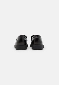 Selected Homme SLHTIM LEATHER KILTIE LOAFER - Mokasīni - black