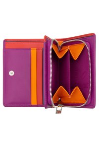 Portafoglio viola con dettagli arancioni. Presenta slot per carte, compartimento con zip e interno testurizzato. Realizzato in pelle, design compatto.