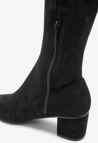 Next FOREVER COMFORT SOCK BLOCK HEEL KNEE HIGH REGULAR/WIDE FIT - Bottes - black
