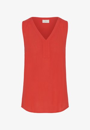 Červená blúzka bez rukávov s výstrihom do V a prešitým vertikálnym detailom pod výstrihom, vyrobená z ľahkej látky.