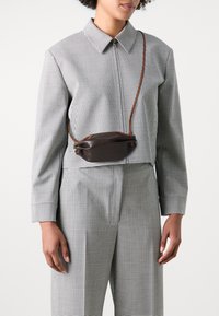 Marimekko MINI KARLA MULTI - Ülerinna-kott - brown/dark brown