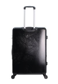 Schwarzer Hartschalenkoffer mit strukturierten Oberflächen, ausziehbarem Griff und vier Rädern für Mobilität. Verfügt über einen Seitengriff und einen Reißverschlussverschluss.