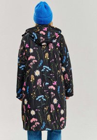 NAOKO DWUSTRONNY HERBARIUM  - Zimní kabát - black