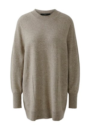 Hellbrauner Strickpullover mit Rundhalsausschnitt, langen Ärmeln und gerippten Bündchen; ausgestattet mit Seitentaschen und einem lässigen, lockeren Schnitt.