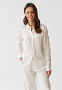 TATUUM - NIKA - Button-down blouse - off white Thumbnail Image 1