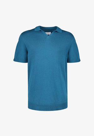 Blauw gebreid poloshirt met korte mouwen, een V-hals en een kleine kraag, getoond op een witte achtergrond.