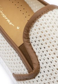 RIVIERAS LEY CHAMPS  - Instappers - beige