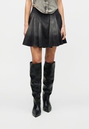 SPIKI - Jeansrok - 02