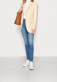 Tommy Hilfiger Vaqueros pitillo - blue