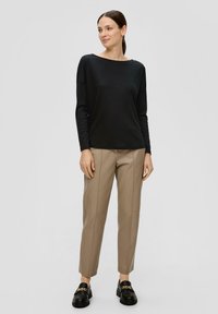 s.Oliver BLACK LABEL LANGARM MIT ÜBERSCHNITTENEN SCHULTERN - Langarmshirt - schwarz