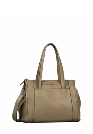 Sac à main en cuir beige avec deux anses, fermeture éclair et coutures discrètes. Comprend une bandoulière amovible et une forme structurée.