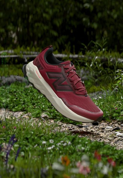 New Balance GAROE V2