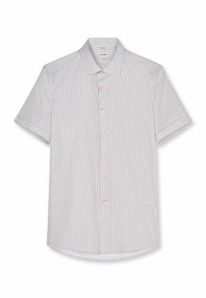 Weißes Kurzarmhemd mit kleinem grauem geometrischem Muster und klassischem Kragen, flach auf weißem Hintergrund liegend.